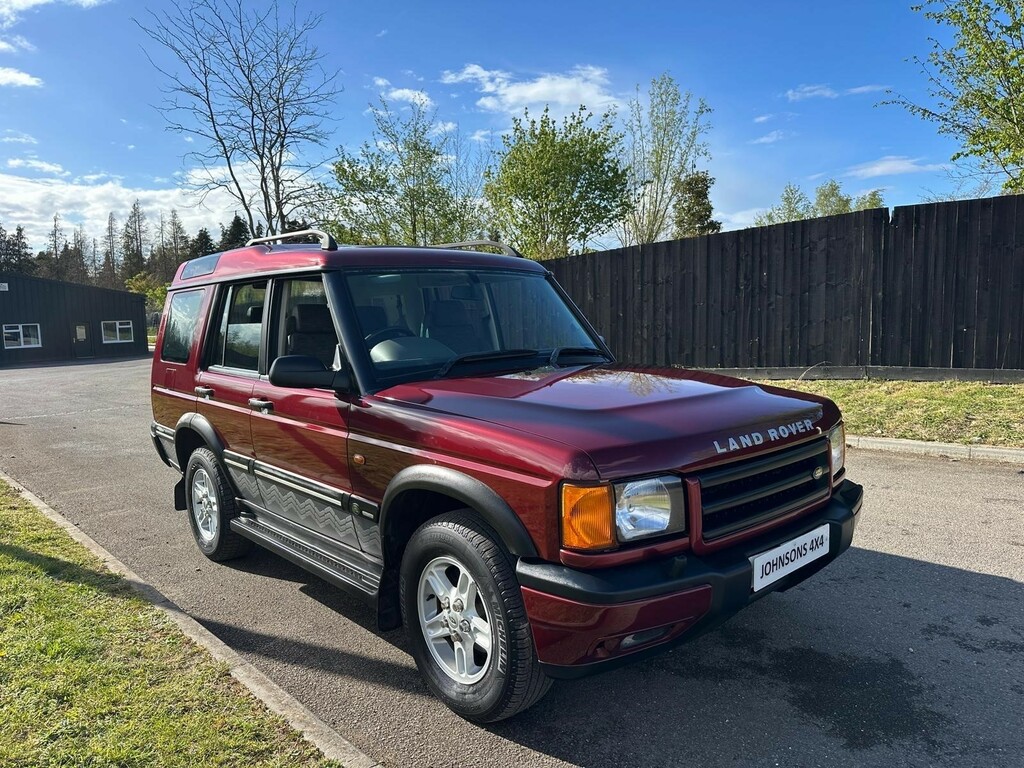 Land Rover Discovery 2.5 Td5 Gs Station Wagon 5 Seats Red #2