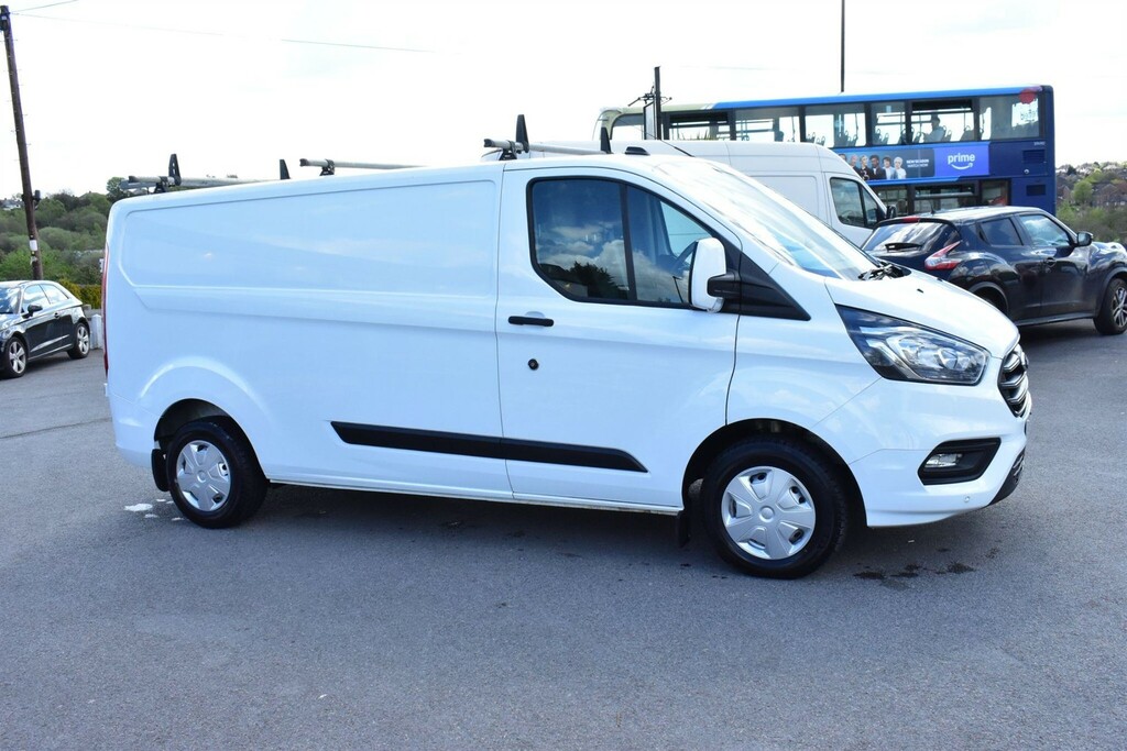 Ford Transit Custom 2.0 300 Ecoblue Trend Panel Van FL72SSJ #5