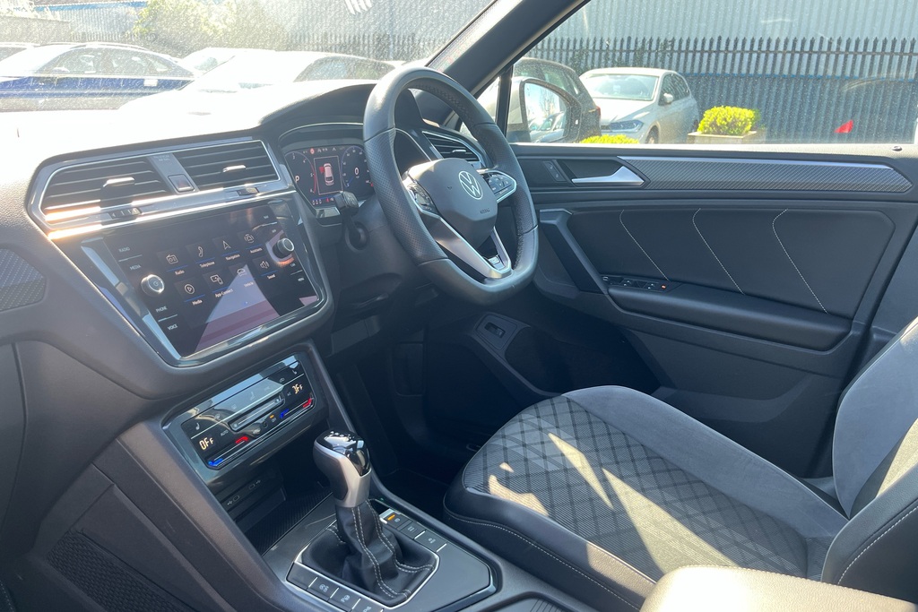 Volkswagen Tiguan 2.0 Tdi R-line Edition Dsg PK24UVC Silver #2