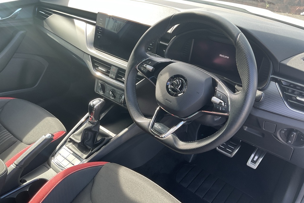 Skoda Kamiq 1.0 Tsi 110 Monte Carlo Dsg SM72LFB White #6