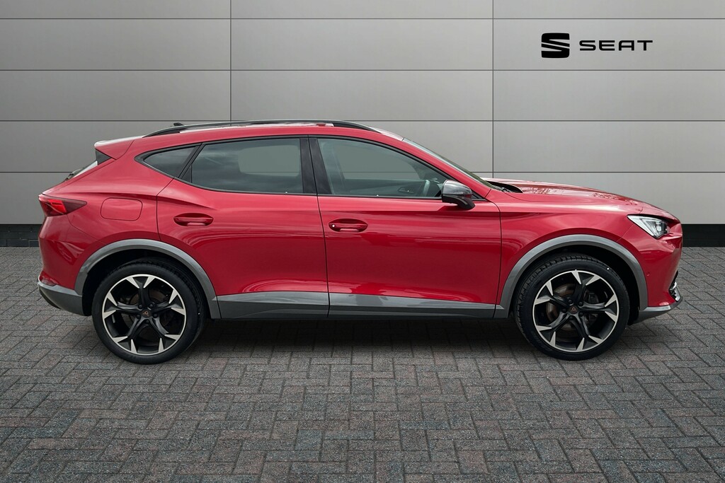Cupra Formentor 1.5 Tsi 150 V2 Dsg SB72HFR Red #4