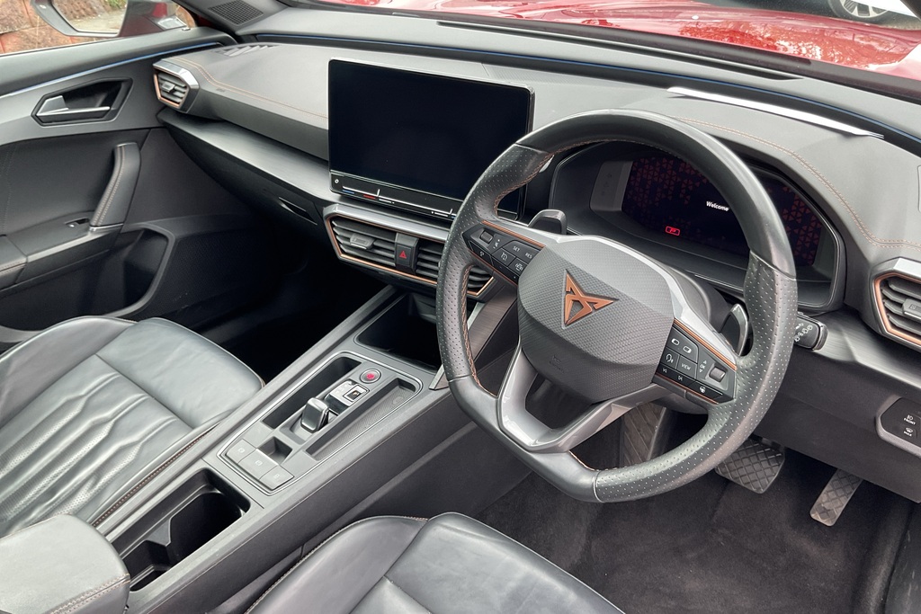 Cupra Formentor 1.5 Tsi 150 V2 Dsg SB72HFR Red #6
