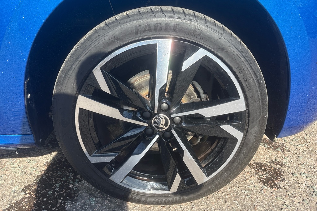 Skoda Kamiq 1.0 Tsi Monte Carlo Dsg DY24CDN Blue #5