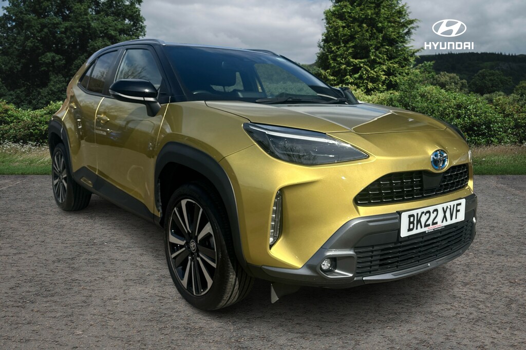 Toyota Yaris Cross Premiere Edition Yellow