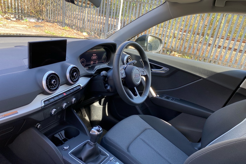 Audi Q2 30 Tfsi Sport DA24BVZ Black #3