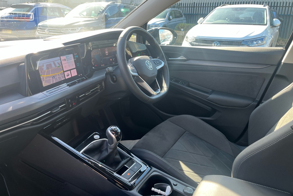Volkswagen Golf 1.5 Tsi Style Edition PK23UPG Black #2