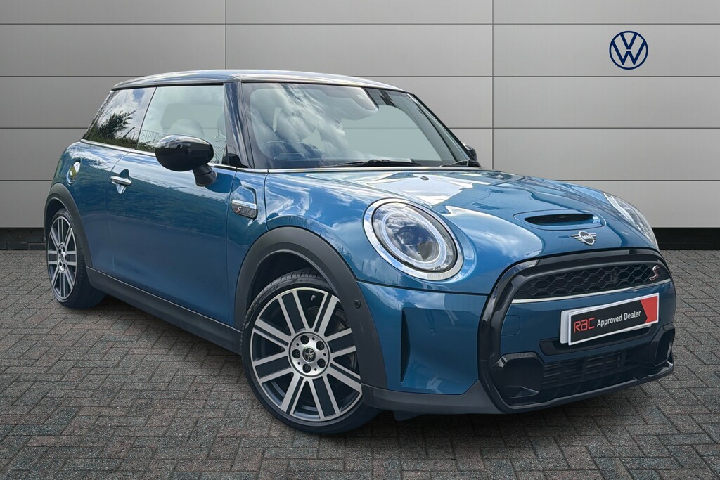 Mini Hatch 2.0 Cooper S Exclusive Blue