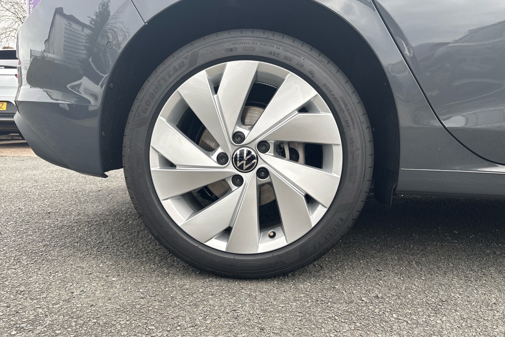Volkswagen Golf 1.5 Tsi 150 Match BV26OVS Grey #5