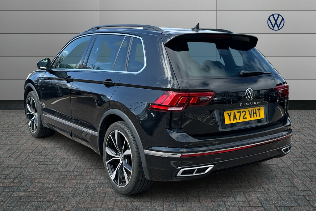 Volkswagen Tiguan 1.5 Tsi 150 R-line Dsg YA72VHT Black #3