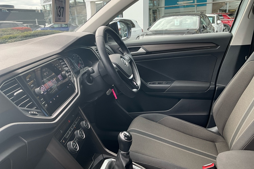 Volkswagen T-Roc 1.0 Tsi Design KM68XJT White #2