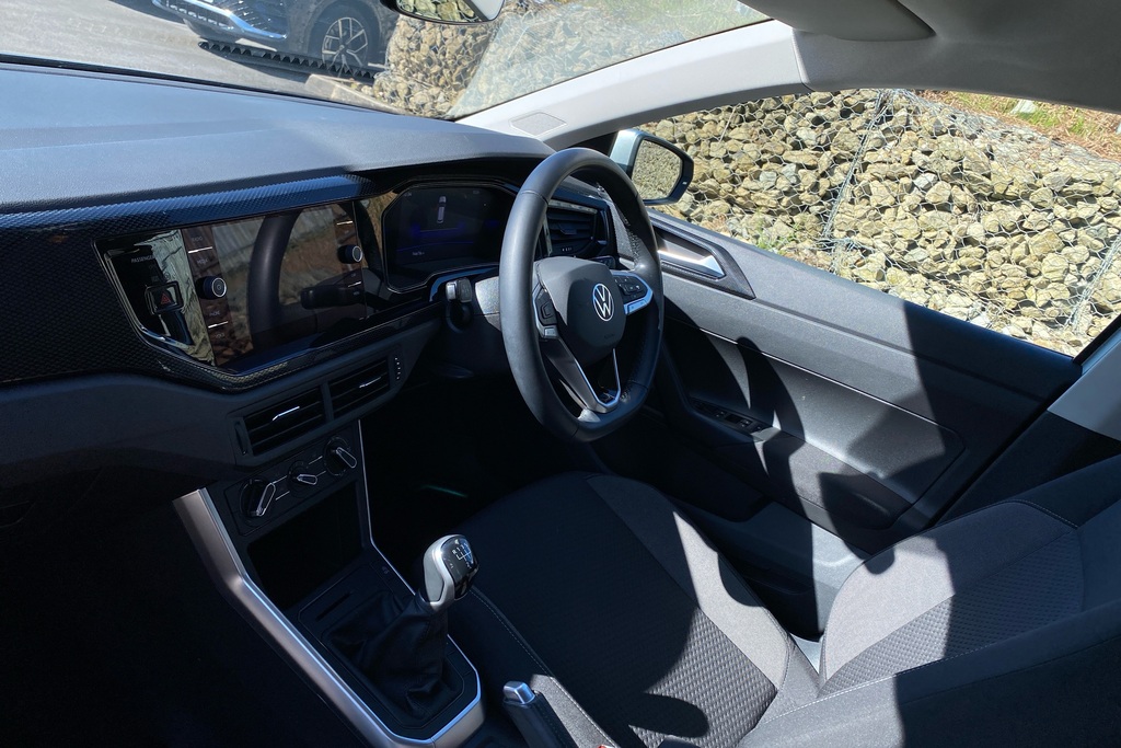 Volkswagen Polo 1.0 Tsi Life MM23YHE Silver #2
