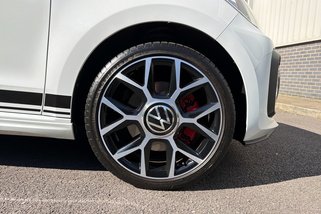 Volkswagen Up 1.0 115Ps Up Gti NX22TMY White #5