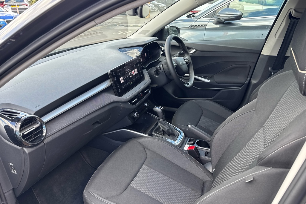 Skoda Fabia 1.5 Tsi 150 Se L Edition Dsg VK75YRP Grey #2