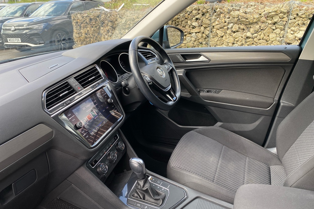 Volkswagen Tiguan Allspace 2.0 Tdi Match Dsg Blue #2