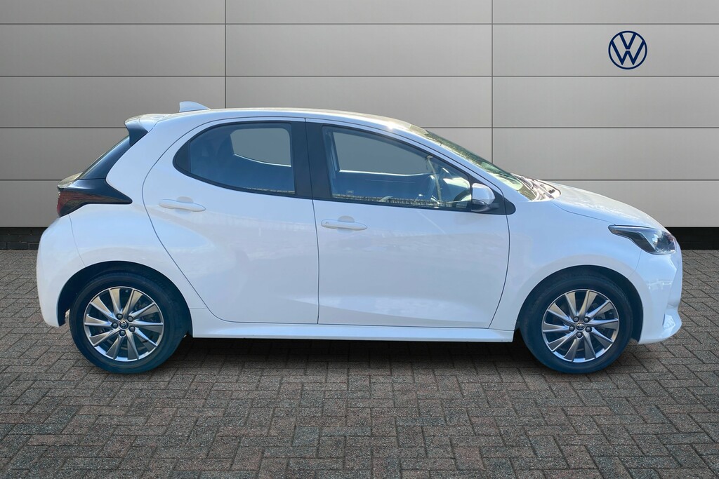 Toyota Yaris 1.5 Hybrid Icon Cvt ML23GDE White #4