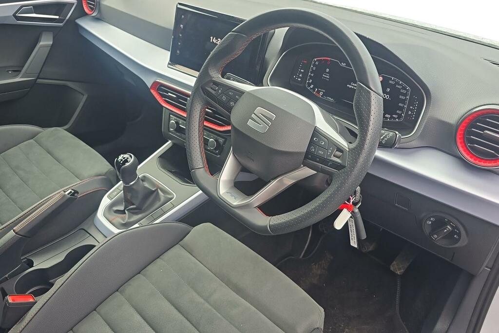 Seat Arona 1.0 Tsi 115 Fr Sport White #6