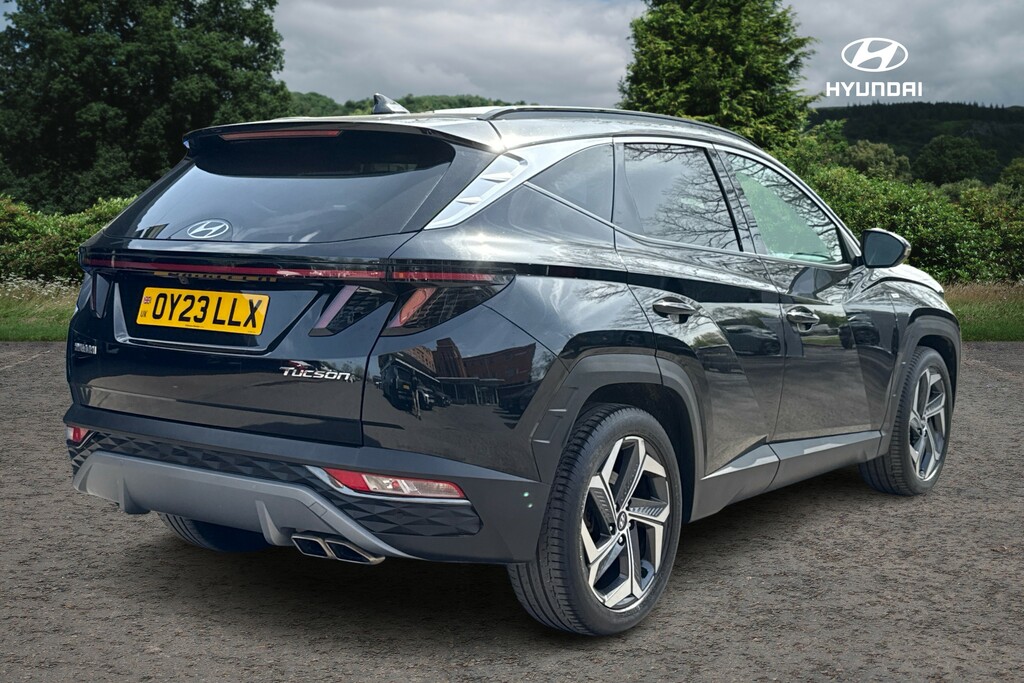 Hyundai Tucson T-gdi Ultimate Dct Mhev OY23LLX Black #5