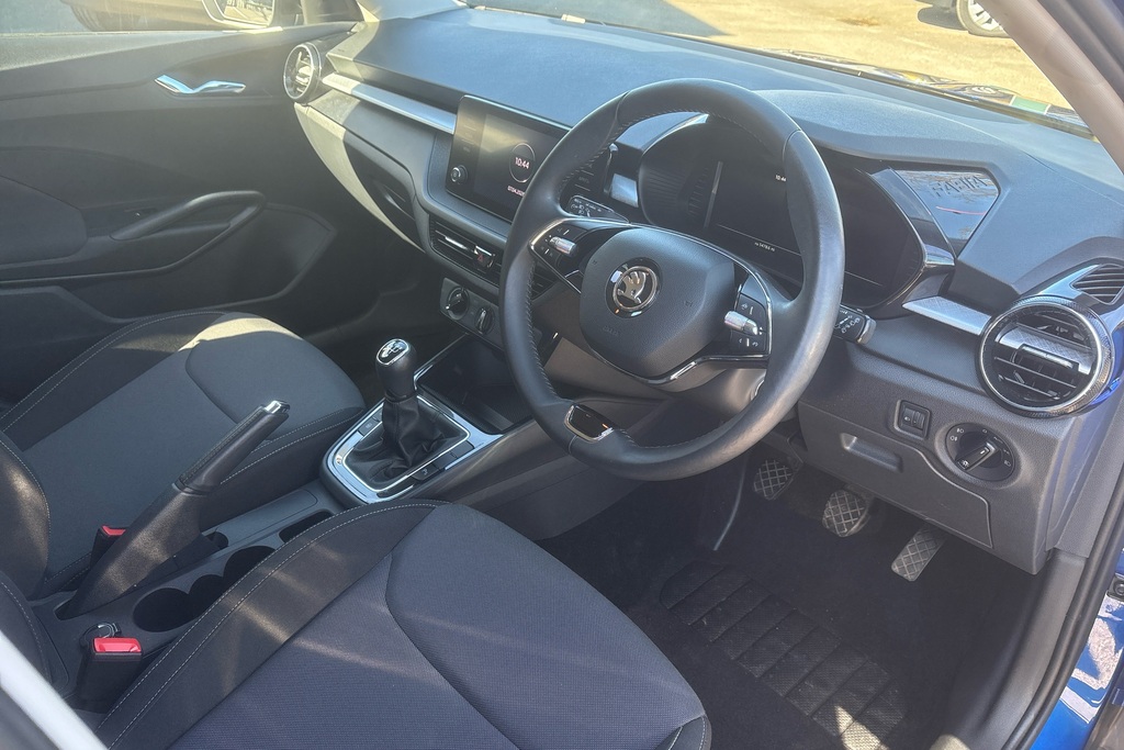 Skoda Fabia 1.0 Tsi Colour Edition BF73HDV Blue #6