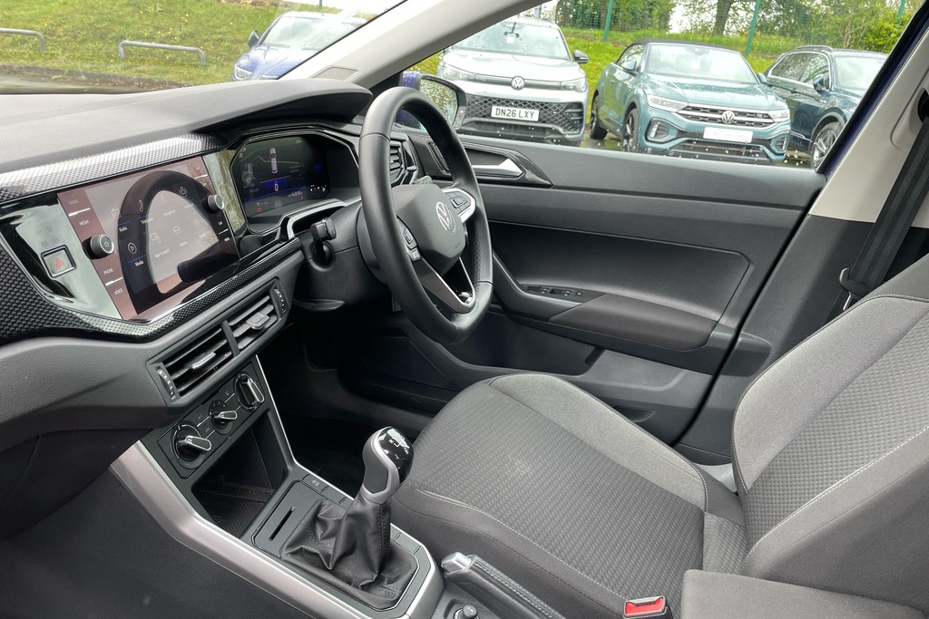 Volkswagen Polo 1.0 Tsi Match DU74BXF Purple #2