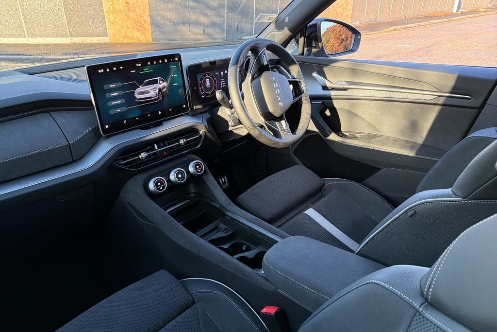 Skoda Kodiaq 1.5 Tsi E-tec Sportline Dsg 7 Seat KO25XZU Silver #2