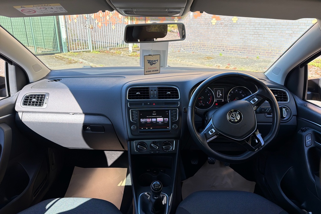 Volkswagen Polo 1.0 75 Se Black #3