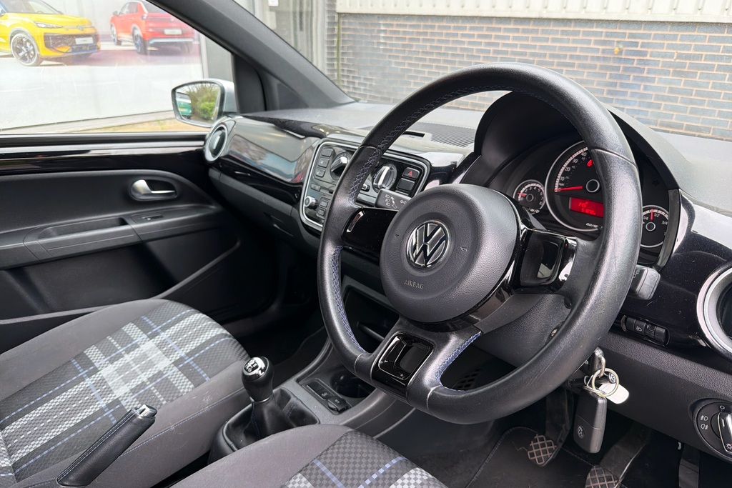 Volkswagen Up 1.0 Club Up DP15ULO Black #6