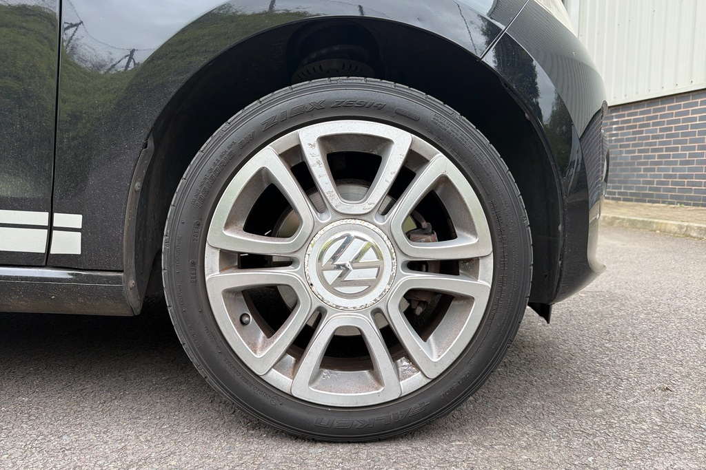 Volkswagen Up 1.0 Club Up DP15ULO Black #5