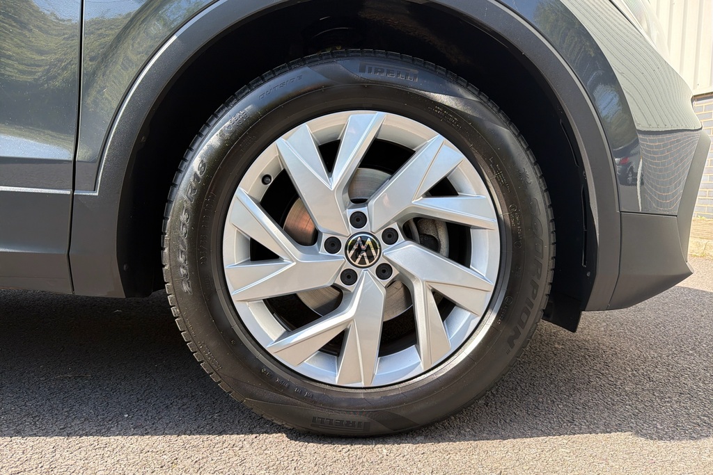 Volkswagen Tiguan 1.5 Tsi 150 Life Dsg GF72OSA Grey #5