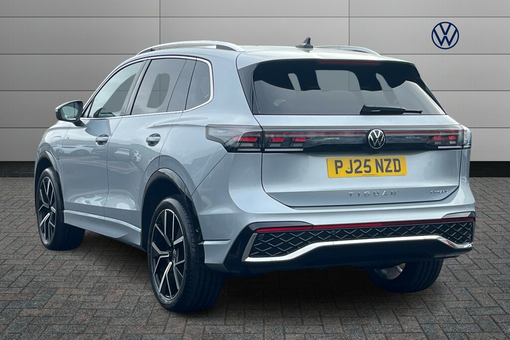 Volkswagen Tiguan 1.5 Tsi 272 Ehybrid R-line Dsg PJ25NZD Silver #3