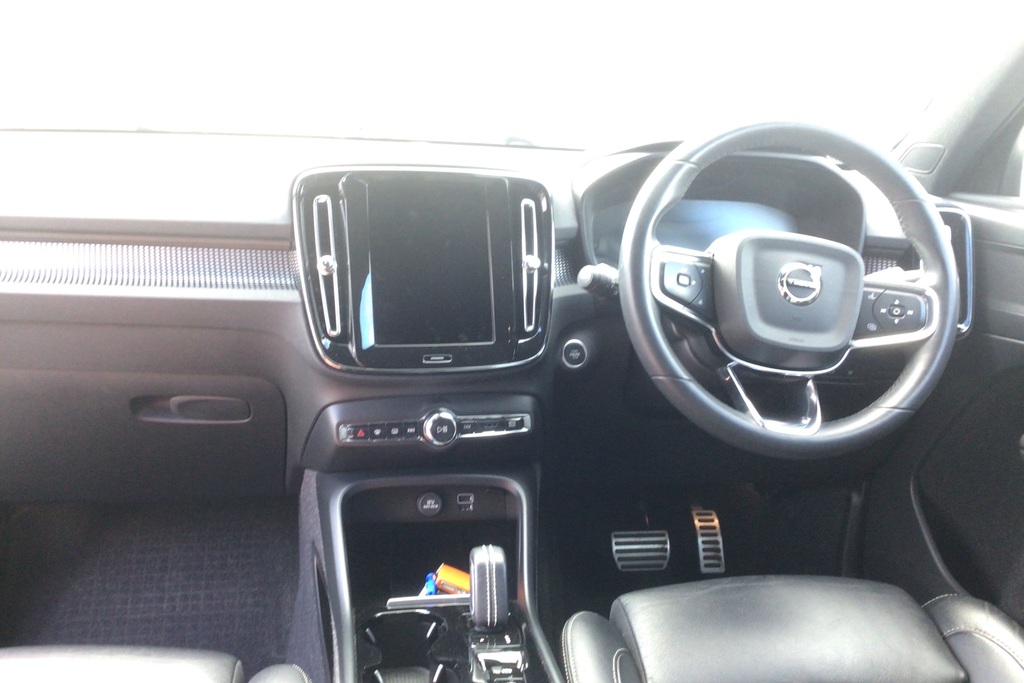 Volvo XC40 1.5 T4 Recharge Phev R Design MJ71WMM Grey #3