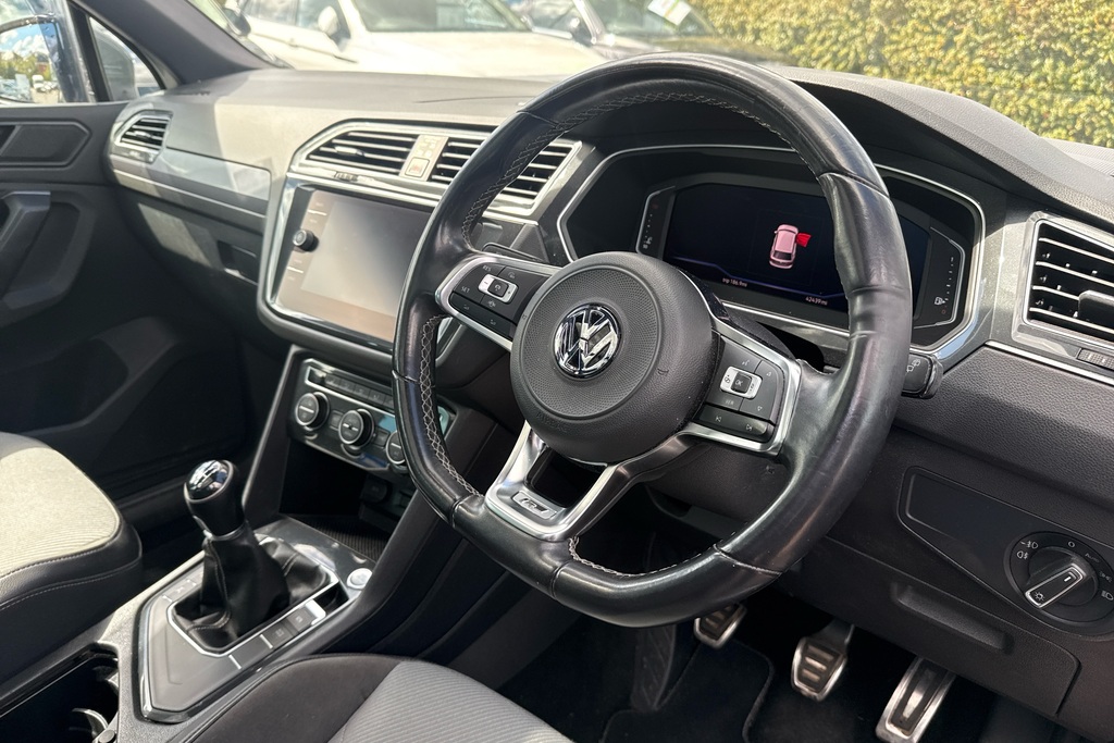 Volkswagen Tiguan 2.0 Tdi 150 R-line Tech YD20DPO Grey #6
