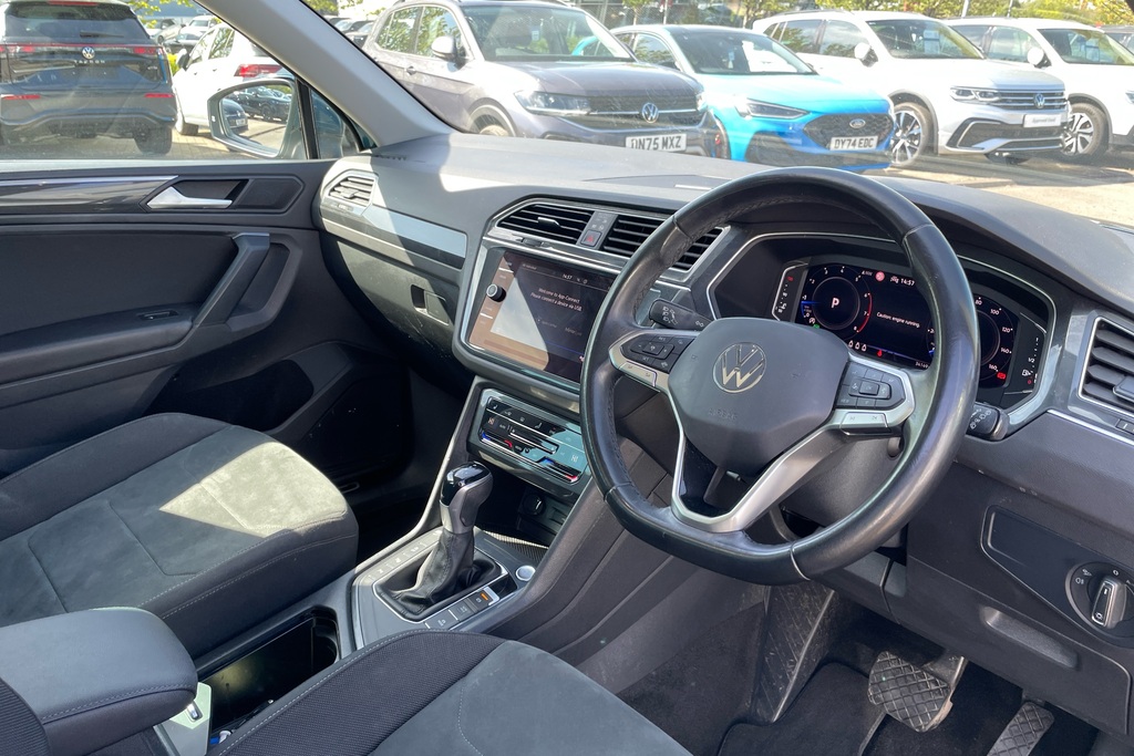 Volkswagen Tiguan 1.5 Tsi 150 Elegance Dsg GV70EHJ Blue #6