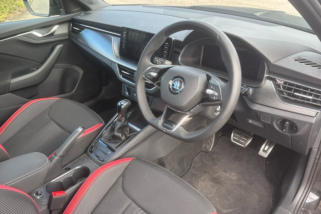 Skoda Kamiq 1.0 Tsi 110 Monte Carlo Dsg BL73XFA Black #6