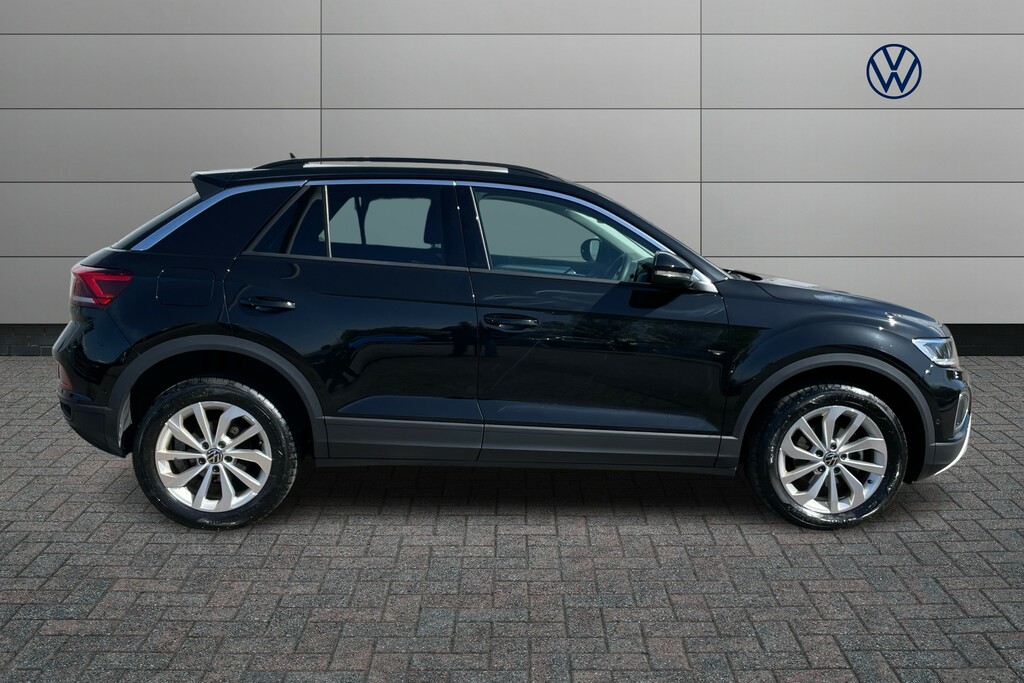 Volkswagen T-Roc 1.5 Tsi Match Dsg GF75ETO Black #4