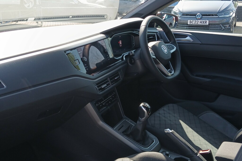 Volkswagen Polo 1.0 Tsi R-line VN73SWF Red #2