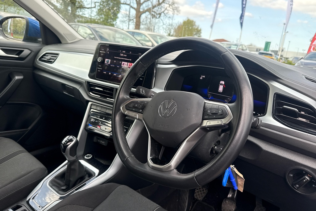 Volkswagen T-Roc 1.5 Tsi Life CL73JYE Blue #6