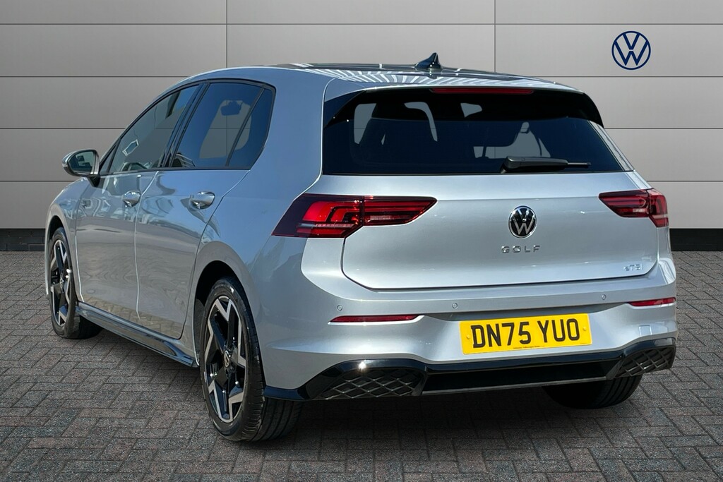 Volkswagen Golf 1.5 Etsi 150 R-line Dsg DN75YUO Silver #3