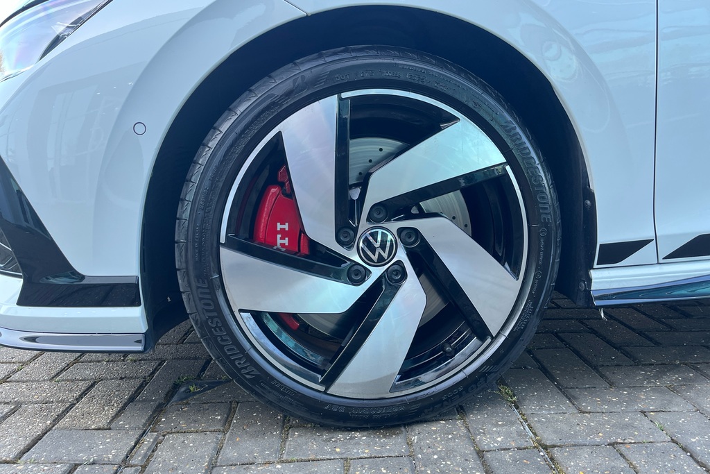 Volkswagen Golf 2.0 Tsi 300 Gti Clubsport Dsg NL75UXX White #5