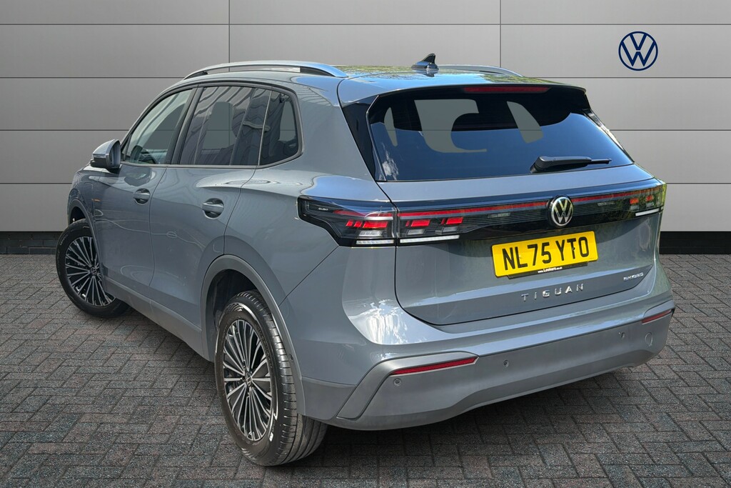 Volkswagen Tiguan 1.5 Tsi Ehybrid Match Dsg NL75YTO Grey #3