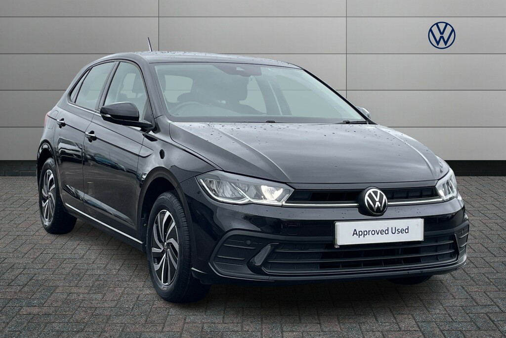 Volkswagen Polo 1.0 Life Black