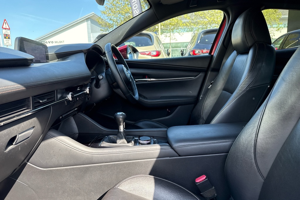 Mazda 3 2.0 Skyactiv X Mhev Gt Sport Tech Awd KN21HYJ Red #6