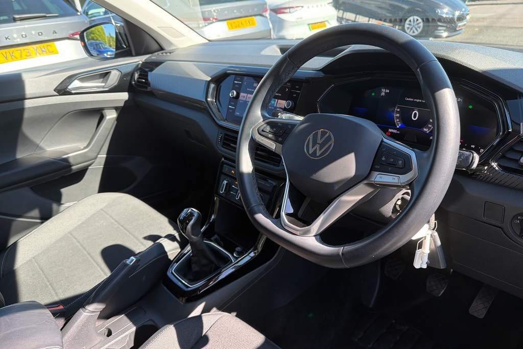 Volkswagen T-Cross 1.0 Tsi Black Edition VK23LVD White #6