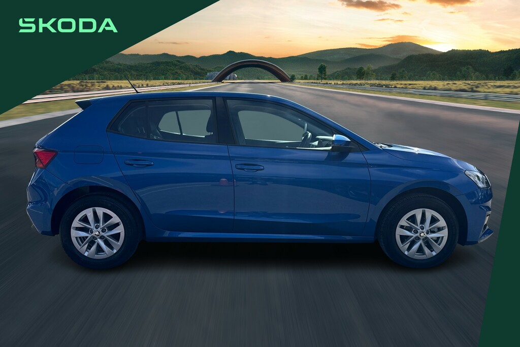 Skoda Fabia 1.0 Tsi Se Comfort Blue #4