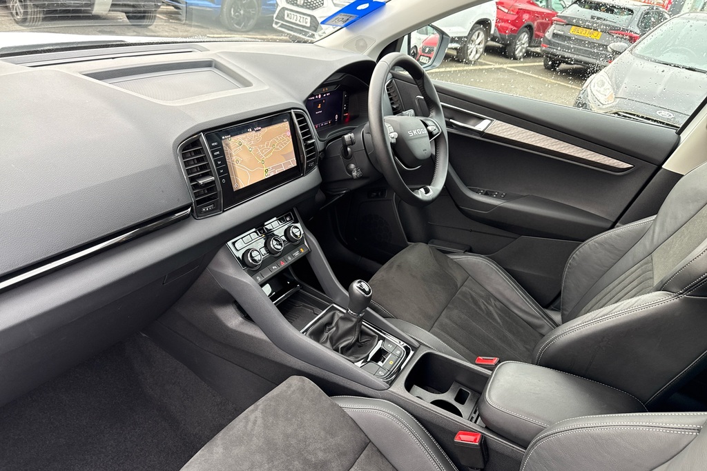 Skoda Karoq 1.0 Tsi 116 Se L Edition PJ25MDO White #2