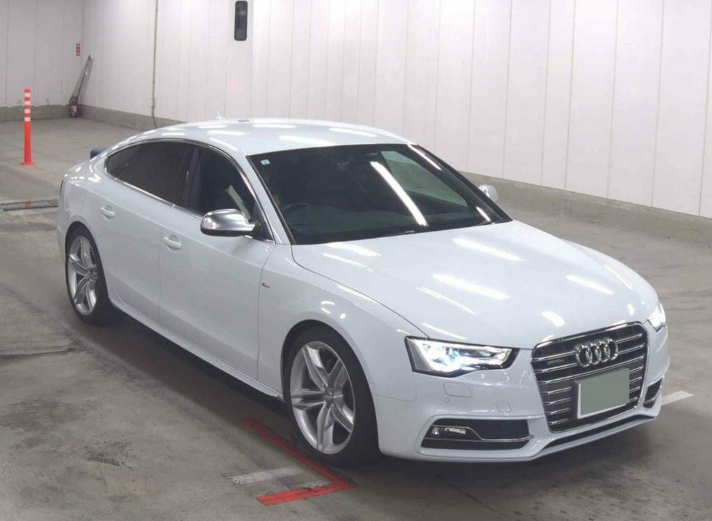 Audi A5 2L S Line White