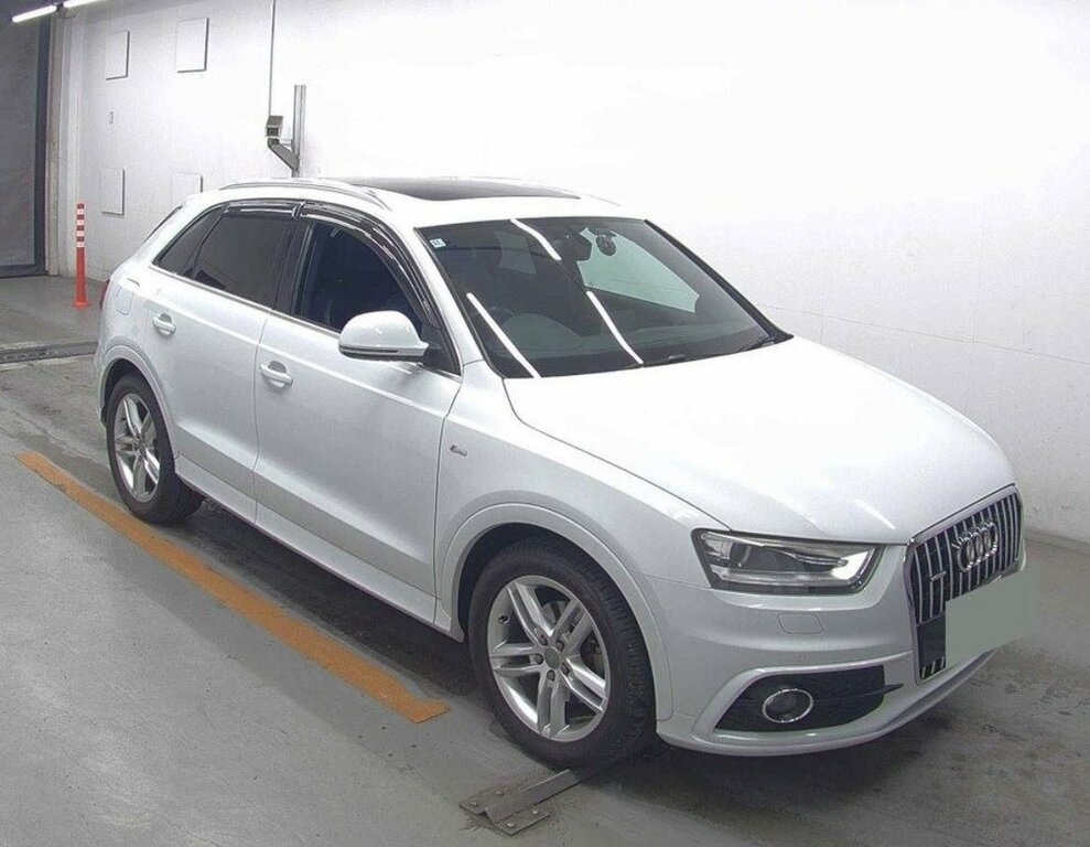 Audi Q3 2L S Line White