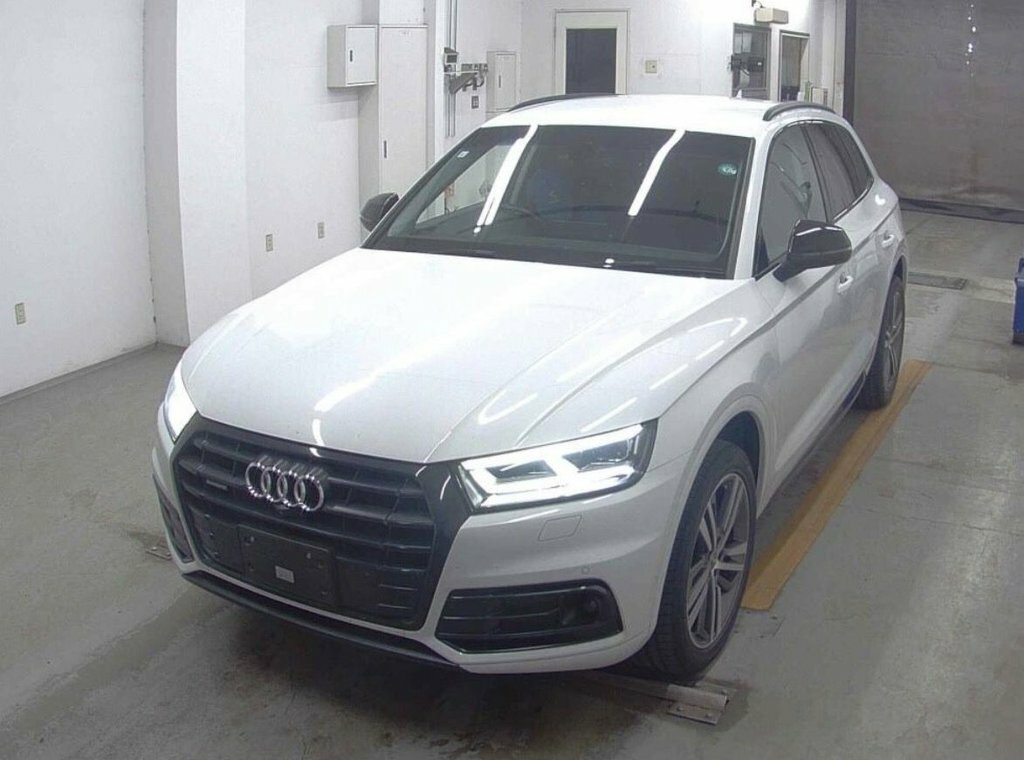 Audi Q5 2L S Line KK19JMC White #2