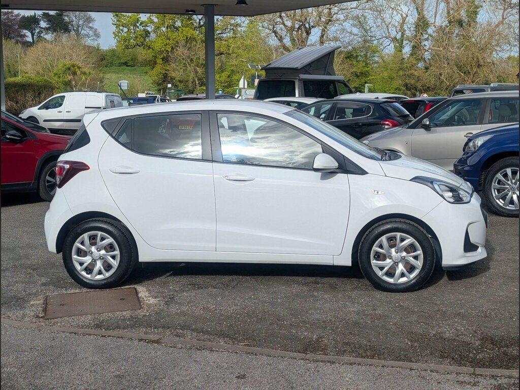 Hyundai I10 1.2 Se Euro 6 White #5