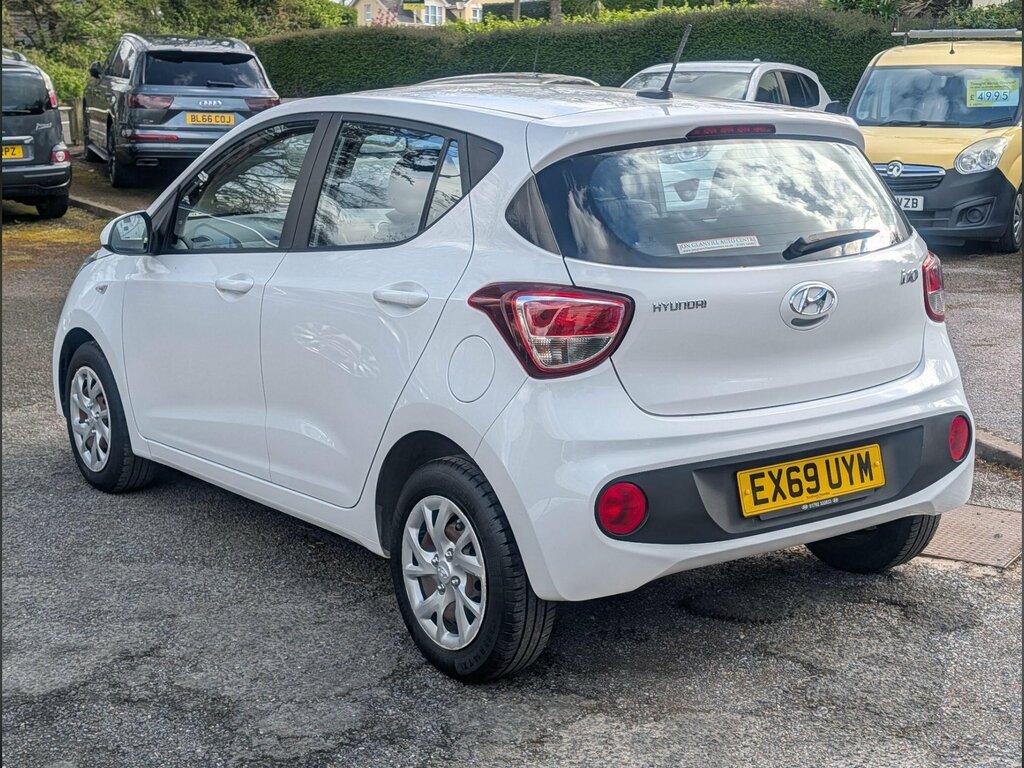 Hyundai I10 1.2 Se Euro 6 White #4