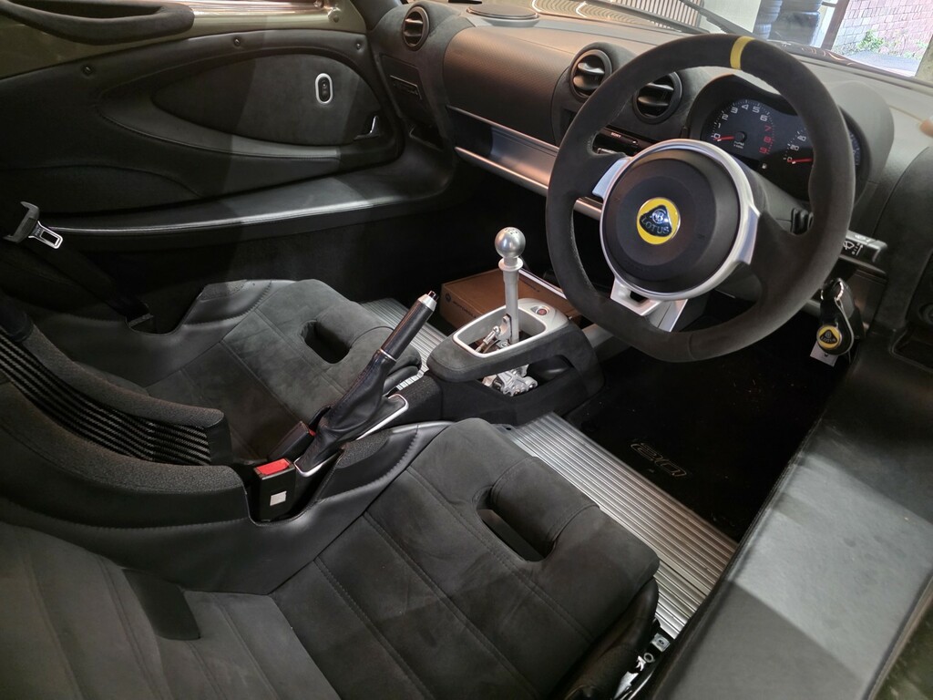 Lotus Exige 3.5 V6 350 Sport Coupe Orange #7